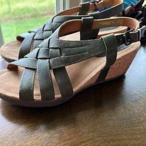 Bussola nice wedge sandals Italian leather only worn twice
